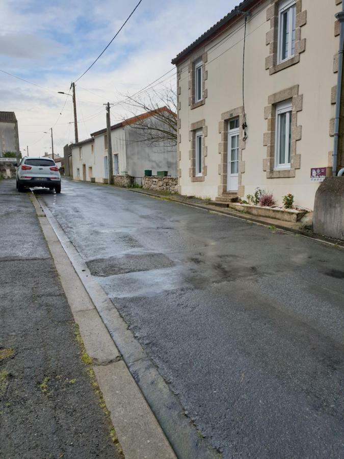 Gite La Belle Vallee Maison Independante 80M2 A 12 Min Du Puy Du Fou Treize-Vents Eksteriør bilde